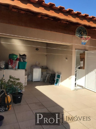 Imagem Casa com 2 Quartos à Venda, 112 m² em Vila Scarpelli - Santo André