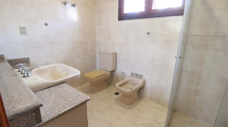 Imagem Casa com 3 Quartos à Venda, 251 m² em Remédios - Osasco Imagem Casa com 3 Quartos à Venda, 251 m² em Remédios - Osasco