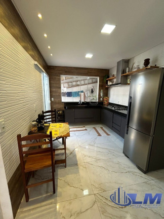 Imagem Casa com 3 Quartos à Venda, 125 m² em Perocão - Guarapari Imagem Casa com 3 Quartos à Venda, 125 m² em Perocão - Guarapari