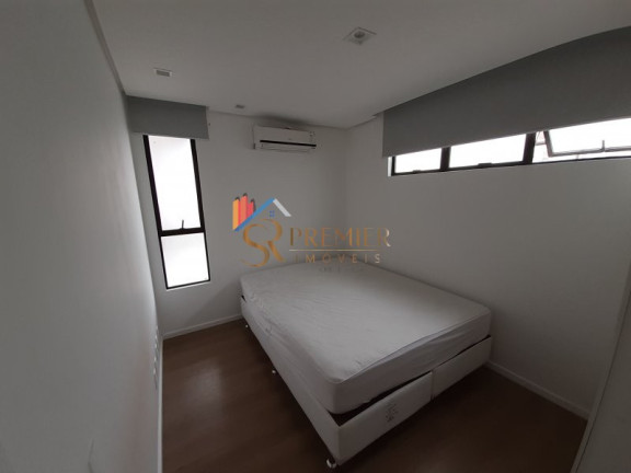 Imagem Cobertura com 3 Quartos à Venda, 227 m² em Agronômica - Florianópolis