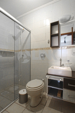 Imagem Imóvel com 2 Quartos à Venda, 176 m² em Jardim Planalto - Porto Alegre Imagem Imóvel com 2 Quartos à Venda, 176 m² em Jardim Planalto - Porto Alegre