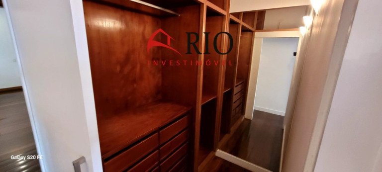 Imagem Imóvel com 3 Quartos à Venda, 174 m² em Barra Da Tijuca - Rio De Janeiro