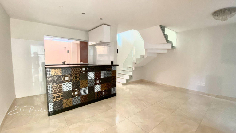 Imagem Casa com 3 Quartos à Venda ou Locação, 123 m² em Riviera - Colatina