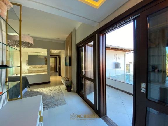Casa com 4 Quartos à Venda, 736 m² em Centenário - Torres