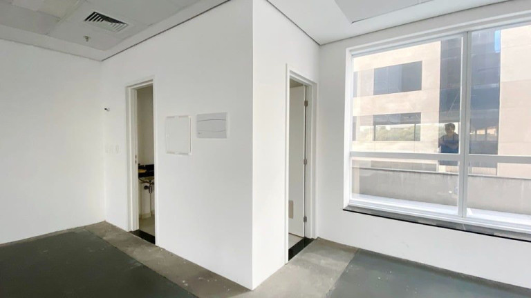 Imagem Sala Comercial à Venda ou Locação, 380 m² em Jardim Das Acácias - São Paulo Imagem Sala Comercial à Venda ou Locação, 380 m² em Jardim Das Acácias - São Paulo