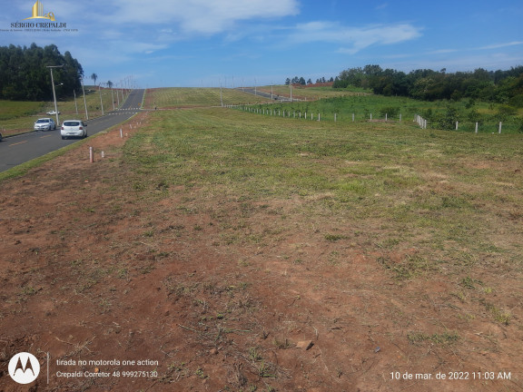 Imagem Terreno à Venda, 360 m² em Primeira Linha - Criciúma Imagem Terreno à Venda, 360 m² em Primeira Linha - Criciúma