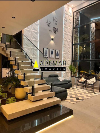 Imagem Casa com 4 Quartos à Venda, em Paranapanema Imagem Casa com 4 Quartos à Venda, em Paranapanema