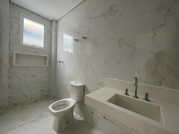 Imagem Casa com 3 Quartos à Venda, 280 m² em Embaré - Santos Imagem Casa com 3 Quartos à Venda, 280 m² em Embaré - Santos