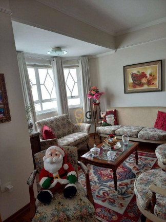 Imagem Sobrado com 4 Quartos à Venda, 244 m² em Centro - Jacareí