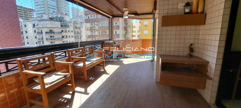 Imagem Apartamento com 4 Quartos à Venda, 210 m² em Canto Do Forte - Praia Grande