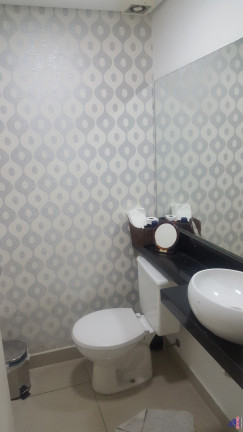 Sala Comercial à Venda, 45 m² em Vila Pedro Moreira - Guarulhos