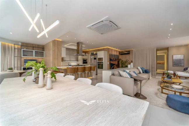 Imagem Apartamento com 4 Quartos à Venda, 237 m² em Centro - Balneário Camboriú Imagem Apartamento com 4 Quartos à Venda, 237 m² em Centro - Balneário Camboriú