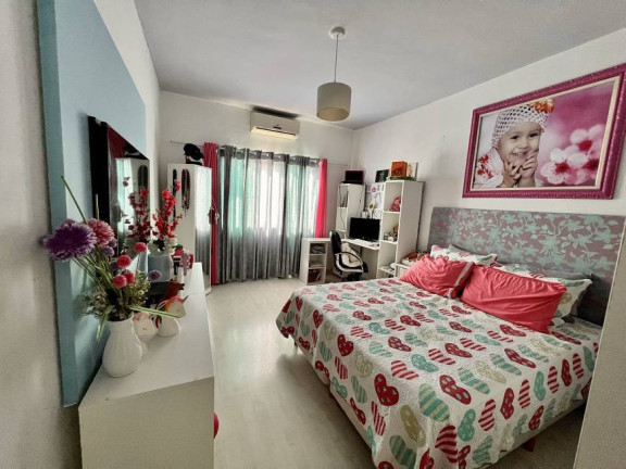 Imagem Casa com 6 Quartos à Venda,  em Itaipú - Niterói