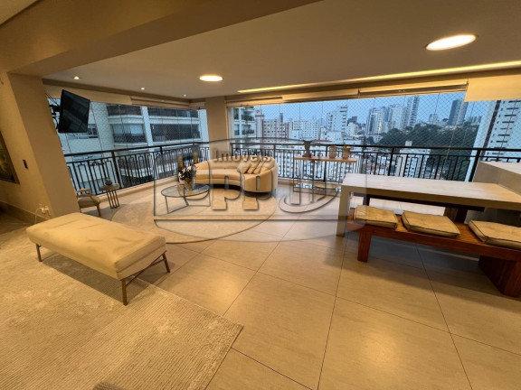 Imagem Apartamento com 3 Quartos à Venda, em Aclimação - São Paulo Imagem Apartamento com 3 Quartos à Venda, em Aclimação - São Paulo