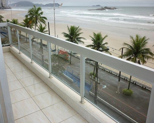 Imagem Apartamento com 3 Quartos à Venda, 190 m² em Pitangueiras - Guarujá