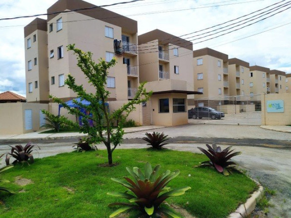 Imagem Apartamento com 2 Quartos à Venda, 51 m² em Chácara Selles - Guaratinguetá