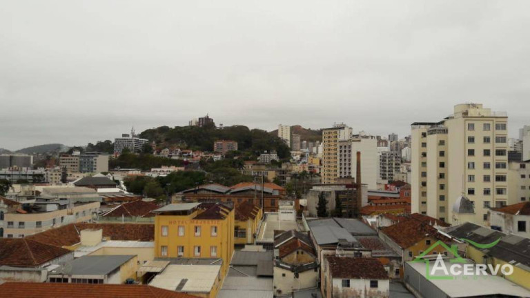 Imagem Kitnet com 1 Quarto à Venda, 38 m² em Centro - Juiz De Fora