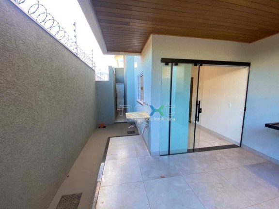 Imagem Casa com 3 Quartos à Venda, 102 m² em Vila Carlota - Campo Grande