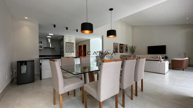 Imagem Casa com 4 Quartos à Venda, 259 m² em Geribá - Armação Dos Búzios Imagem Casa com 4 Quartos à Venda, 259 m² em Geribá - Armação Dos Búzios