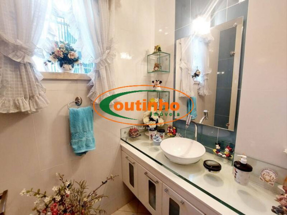 Imagem Apartamento com 4 Quartos à Venda, 180 m² em Tijuca - Rio De Janeiro Imagem Apartamento com 4 Quartos à Venda, 180 m² em Tijuca - Rio De Janeiro