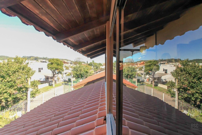 Imagem Casa com 3 Quartos à Venda, 205 m² em Tristeza - Porto Alegre