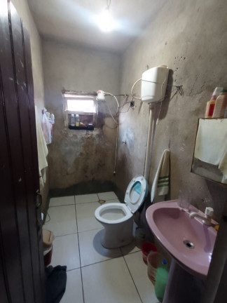 Imagem Casa com 1 Quarto à Venda, 225 m² em Atlântica - Mongaguá Imagem Casa com 1 Quarto à Venda, 225 m² em Atlântica - Mongaguá