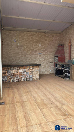 Imagem Casa com 3 Quartos à Venda, 180 m² em Moinho Dos Ventos - Goiânia Imagem Casa com 3 Quartos à Venda, 180 m² em Moinho Dos Ventos - Goiânia