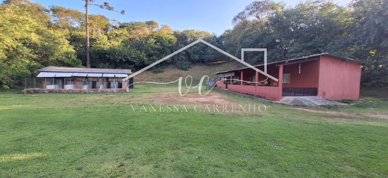Imagem Imóvel com 2 Quartos à Venda, 4.305 m² em Jardim Camargo (canguera) - São Roque