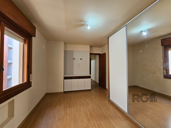 Imagem Apartamento com 2 Quartos à Venda, 70 m² em Auxiliadora - Porto Alegre Imagem Apartamento com 2 Quartos à Venda, 70 m² em Auxiliadora - Porto Alegre