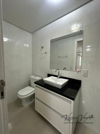 Imagem Apartamento com 2 Quartos à Venda, 130 m² em Centro - Balneário Camboriú