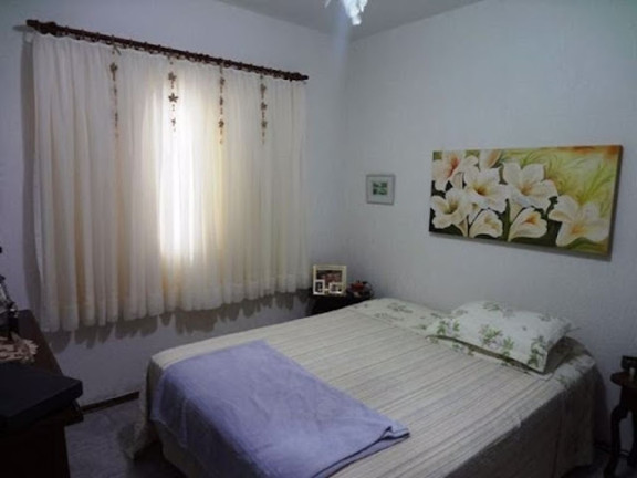 Imagem Casa com 3 Quartos à Venda, 94 m² em Jardim Dona Carmela - Atibaia Imagem Casa com 3 Quartos à Venda, 94 m² em Jardim Dona Carmela - Atibaia