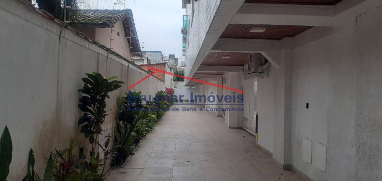 Imagem Casa com 2 Quartos à Venda, 115 m² em Embaré - Santos