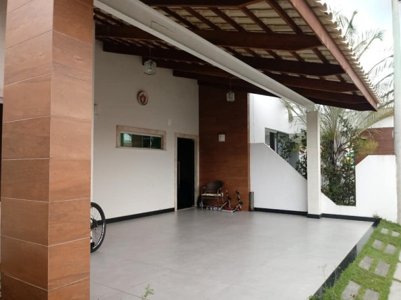 Casa de Condomínio com 3 Quartos à Venda, 170 m² em Feira De Santana