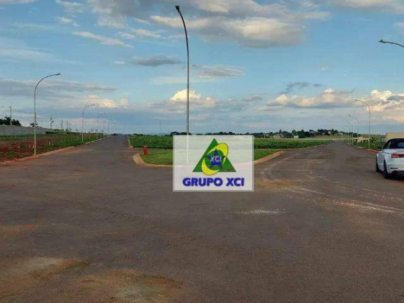 Imagem Terreno à Venda, 300 m² em Parque Das Industrias - Paulínia Imagem Terreno à Venda, 300 m² em Parque Das Industrias - Paulínia