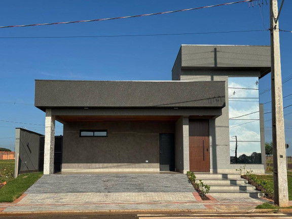Casa com 3 Quartos à Venda, 375 m² em Granresidence - Arapongas