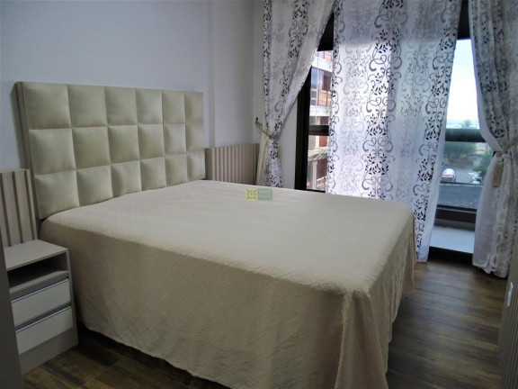 Imagem Apartamento com 2 Quartos à Venda, 80 m² em Bombas - Bombinhas