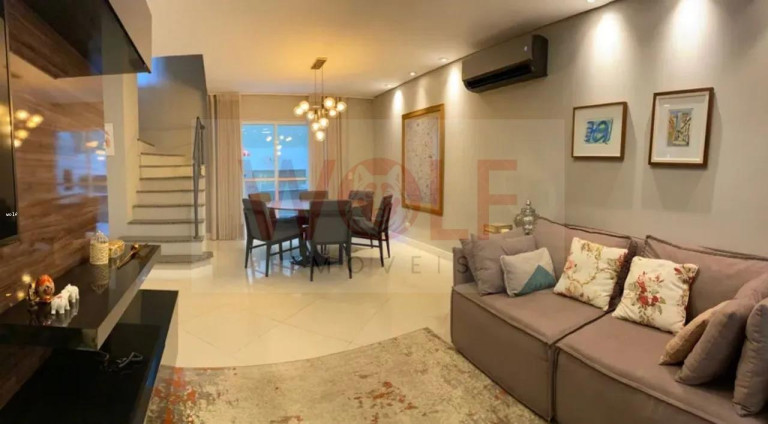 Imagem Casa de Condomínio com 3 Quartos à Venda, 200 m² em Santa Felicidade - Curitiba