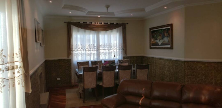 Imagem Sobrado com 4 Quartos à Venda, 416 m² em City Bussocaba - Osasco
