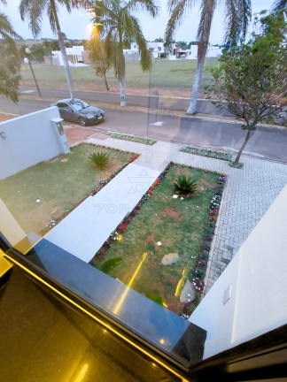 Imagem Sobrado com 4 Quartos à Venda, 304 m² em Residencial Lago Azul - Engenheiro Coelho