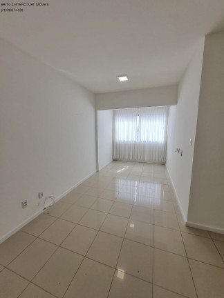 Imagem Imóvel com 3 Quartos à Venda, 70 m² em Stiep - Salvador Imagem Imóvel com 3 Quartos à Venda, 70 m² em Stiep - Salvador