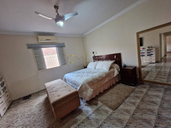 Imagem Casa com 3 Quartos à Venda, 250 m² em Jardim Paraíso - Botucatu