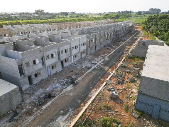 Imagem Casa de Condomínio com 2 Quartos à Venda, 92 m² em Jardim São Sebastião - Hortolândia