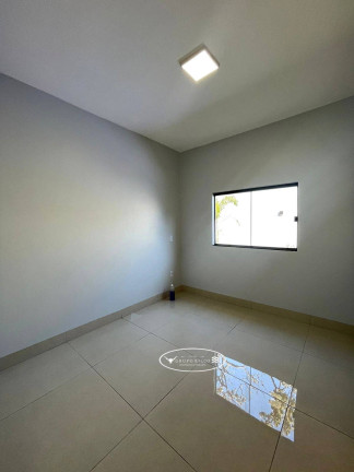 Imagem Casa com 3 Quartos à Venda, 183 m² em Setor Três Marias - Goiânia Imagem Casa com 3 Quartos à Venda, 183 m² em Setor Três Marias - Goiânia