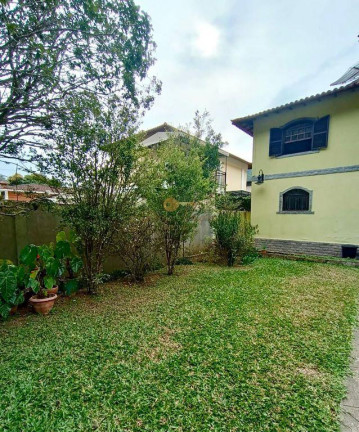 Imagem Casa com 4 Quartos à Venda, 232 m² em Corrêas - Petrópolis