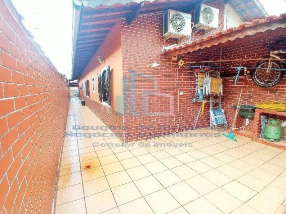 Imagem Casa com 2 Quartos à Venda, 170 m² em Maracanã - Praia Grande Imagem Casa com 2 Quartos à Venda, 170 m² em Maracanã - Praia Grande
