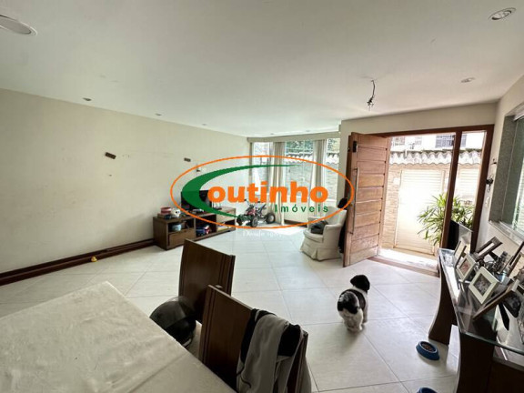 Imagem Casa com 3 Quartos à Venda, 220 m² em Andaraí - Rio De Janeiro Imagem Casa com 3 Quartos à Venda, 220 m² em Andaraí - Rio De Janeiro