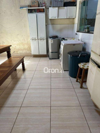 Imagem Casa com 3 Quartos à Venda, 186 m² em Cidade Vera Cruz - Aparecida De Goiânia Imagem Casa com 3 Quartos à Venda, 186 m² em Cidade Vera Cruz - Aparecida De Goiânia