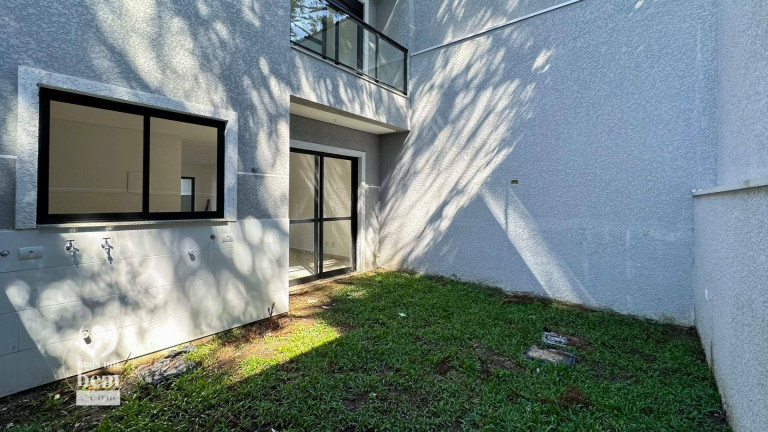 Imagem Sobrado com 3 Quartos à Venda, 142 m² em Boa Vista - Curitiba Imagem Sobrado com 3 Quartos à Venda, 142 m² em Boa Vista - Curitiba