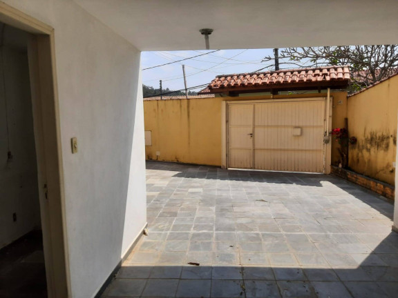 Imagem Casa com 2 Quartos à Venda, 180 m² em Santa Luzia - Bragança Paulista Imagem Casa com 2 Quartos à Venda, 180 m² em Santa Luzia - Bragança Paulista