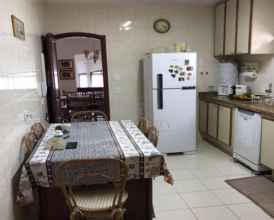 Imagem Casa com 4 Quartos à Venda, 350 m² em Alphaville 06 - Santana De Parnaíba Imagem Casa com 4 Quartos à Venda, 350 m² em Alphaville 06 - Santana De Parnaíba